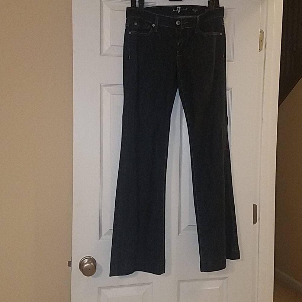 Jeans - Picture 2 of 4